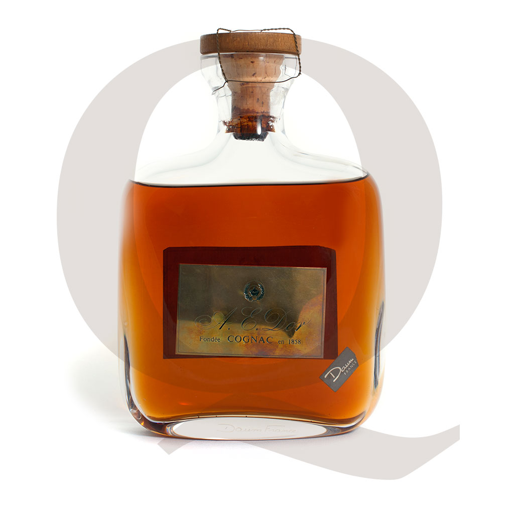 Cognac-Très-Vieille-Réserve-Limitée-41-70cl-A.E.DOR-4