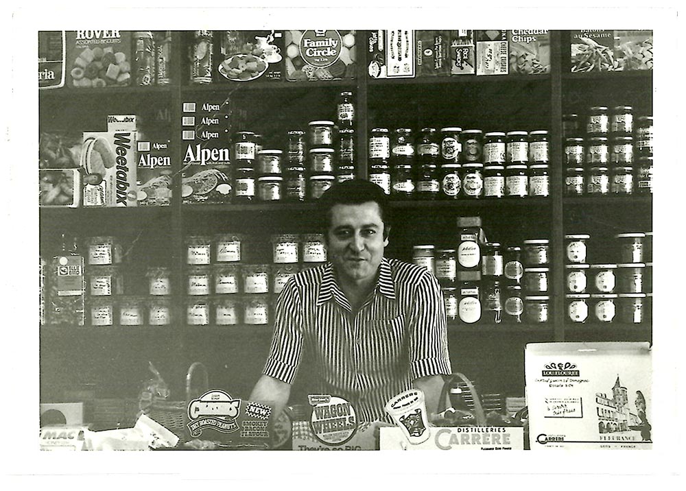 Jordi Marquet, als inicis a la botiga de l'avinguda Carlemany